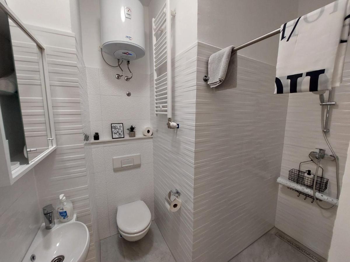 Lipotica Rooms Zadar Bagian luar foto