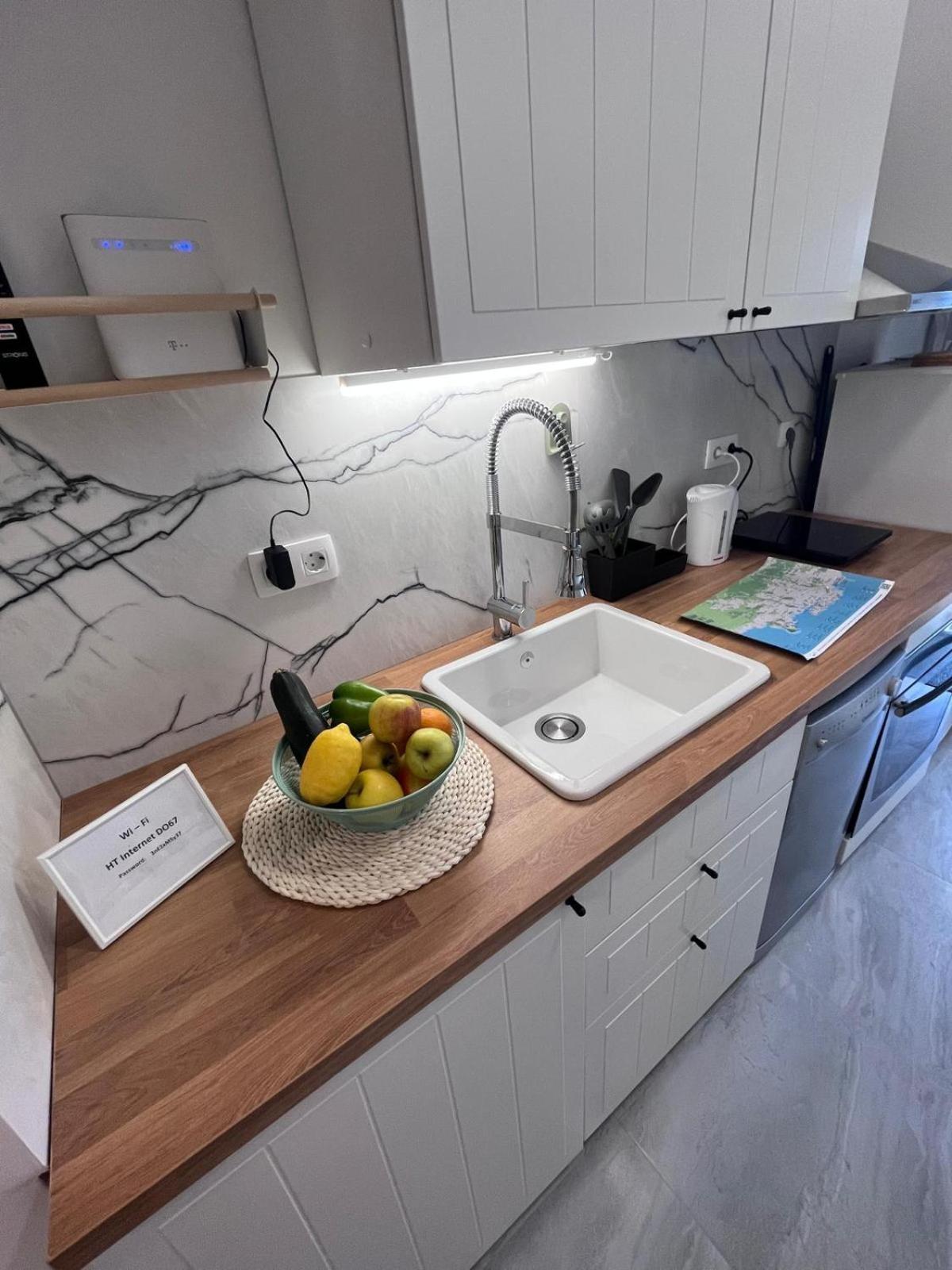 Lipotica Rooms Zadar Ruang foto